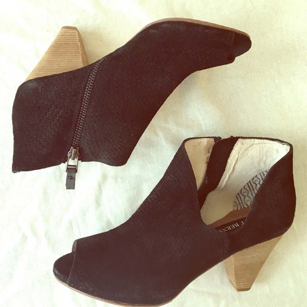 Matt Bernson cut-out heeled booties